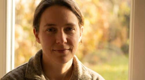 levenssituaties waarin emotioneel intelligente mensen uitbundige reacties vermijden: ontdek hoe zij kalmte bewaren en doordachte reacties geven in uitdagende omstandigheden.